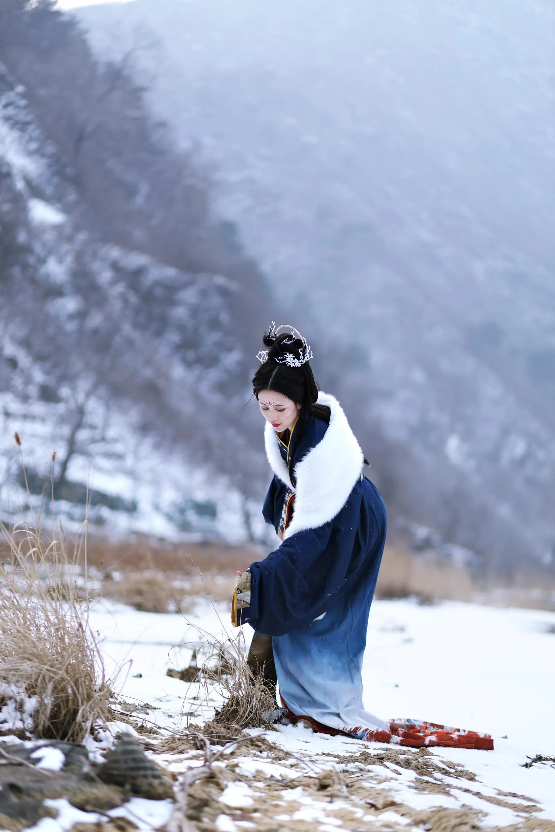 [艺图语] 2022.06.05 雪山山神 青霜鹅 [22P]插图2